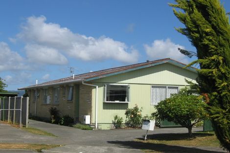 Photo of property in 1/21 Denver Grove, Totara Park, Upper Hutt, 5018