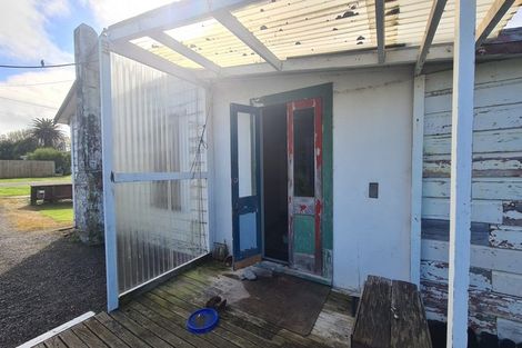 Photo of property in 10 King Street, Opunake, 4616