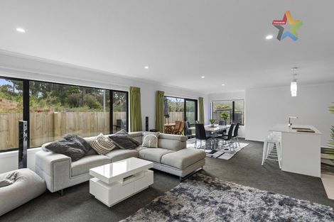 Photo of property in 15 Te Awa Rere Grove, Stokes Valley, Lower Hutt, 5019