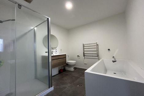 Photo of property in Lakeview Terrace, 24/14 Ambrico Place, New Lynn, Auckland, 0600
