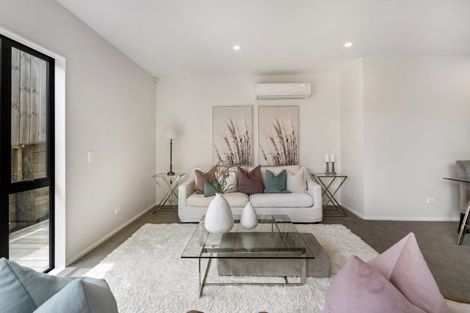 Photo of property in 6b Pax Avenue, Forrest Hill, Auckland, 0620