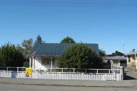Photo of property in 69 Belt Street, Waimate, 7924