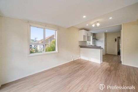Photo of property in 1 Wakefield Terrace, Tawa, Wellington, 5028