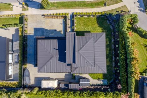 Photo of property in 8 Mills Road, Wanaka, 9305