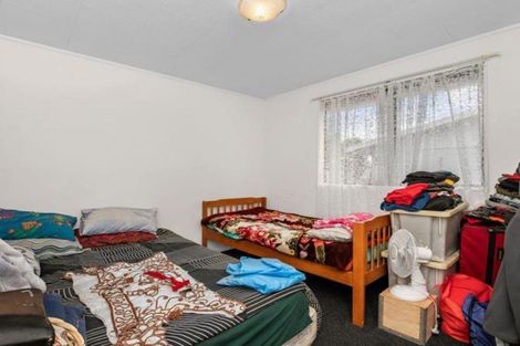 Photo of property in 2/63 Palmers Road, Clendon Park, Auckland, 2103