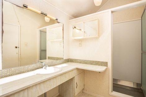 Photo of property in 14 Scott Street, Moturoa, New Plymouth, 4310