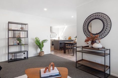 Photo of property in 44 Pasture Way, Papamoa, 3118