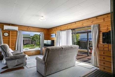 Photo of property in 18 Raukura Street, Turangi, 3334