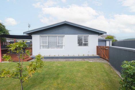 Photo of property in 7 Trimble Place, Bell Block, New Plymouth, 4312