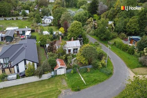 Photo of property in 2 Killarney Street, Waitati, 9085