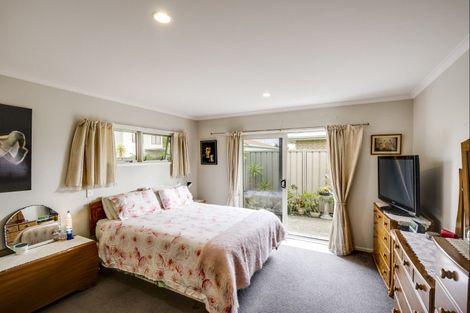Photo of property in 1109a Karamu Road North, Mayfair, Hastings, 4122