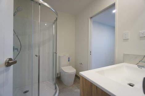 Photo of property in 3/26 Buscomb Avenue, Henderson, Auckland, 0610