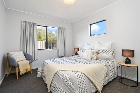 Photo of property in 2 Corinth Place, Sunnybrook, Rotorua, 3015