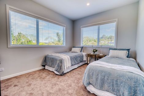 Photo of property in 2 Sunset Heights, Cable Bay, 0420