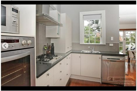 Photo of property in 34 Porritt Avenue, Mount Victoria, Wellington, 6011