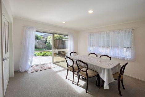 Photo of property in 12 Dan Tori Place, Orewa, 0931
