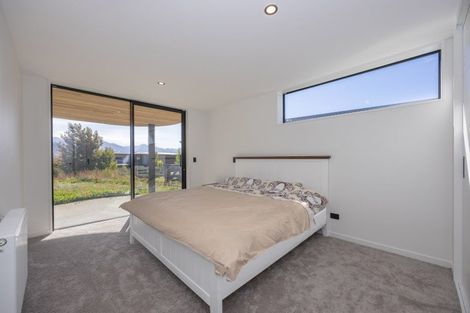 Photo of property in 11 Clearview Street, Wanaka, 9305