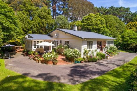 Photo of property in 1234 Paekakariki Hill Road, Paekakariki Hill, Porirua, 5381