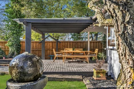 Photo of property in 6 Avoca Place, Darfield, 7510
