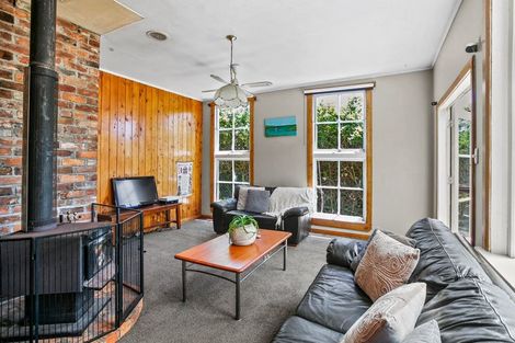 Photo of property in 1939 South Road, Pitone, New Plymouth, 4374