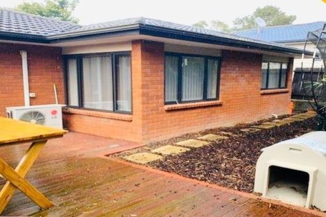 Photo of property in 318 Triangle Road, Massey, Auckland, 0614