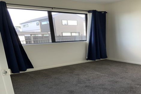 Photo of property in 4 Joseph Kokich Avenue, Swanson, Auckland, 0614