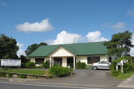 Photo of property in 213a Great South Road, Drury, 2113