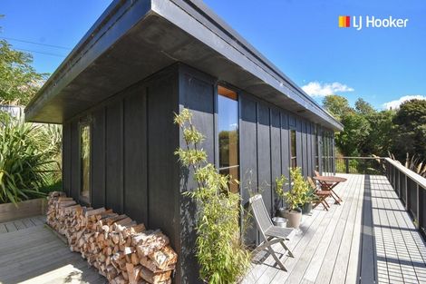 Photo of property in 55 Oxley Crescent, Broad Bay, Dunedin, 9014