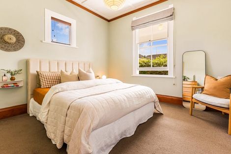 Photo of property in 1/5 Kotuku Street, Te Atatu Peninsula, Auckland, 0610