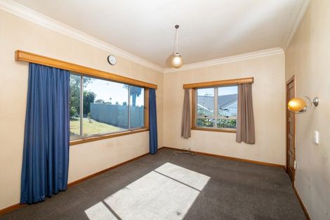 Photo of property in 18 Guys Hill Road, Hospital Hill, Napier, 4110