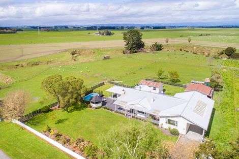 Photo of property in 283 Forlong Road, Colyton, Feilding, 4775