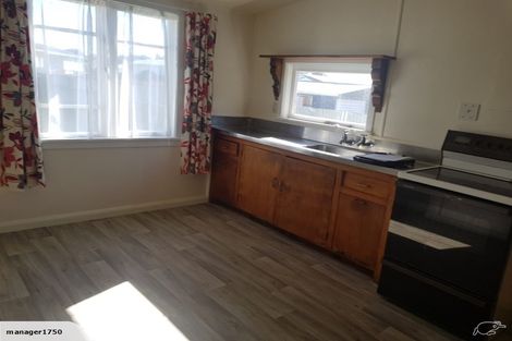 Photo of property in 144 Puriri Street, Castlecliff, Whanganui, 4501