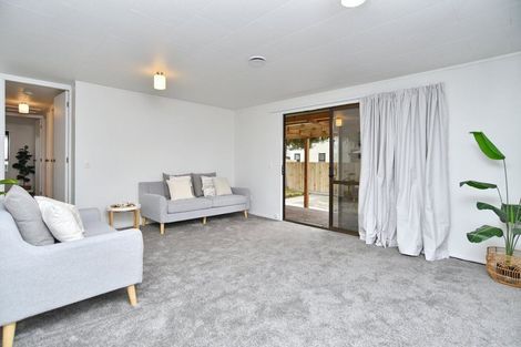 Photo of property in 102a Amyes Road, Hornby, Christchurch, 8042