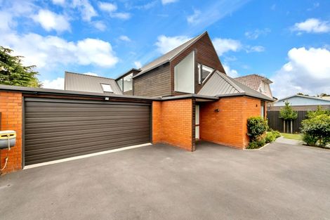 Photo of property in 9 Clyde Road, Upper Riccarton, Christchurch, 8041