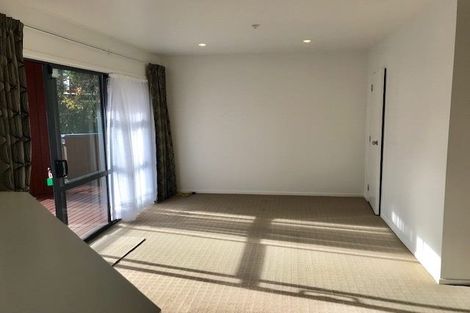 Photo of property in 14 The Avenue, Albany, Auckland, 0632