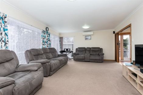 Photo of property in 104 Grande Vue Road, Hillpark, Auckland, 2102