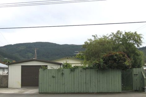 Photo of property in 49a Palmer Crescent, Silverstream, Upper Hutt, 5019