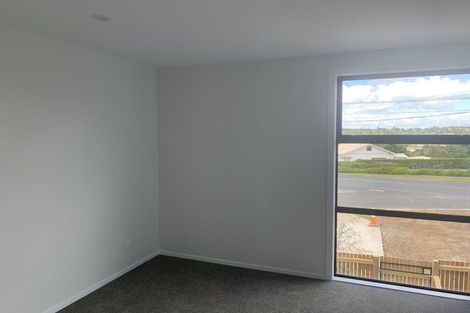 Photo of property in 125a Woodglen Road, Glen Eden, Auckland, 0602