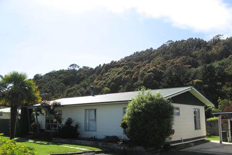 Photo of property in 90 North Road, The Wood, Nelson, 7010