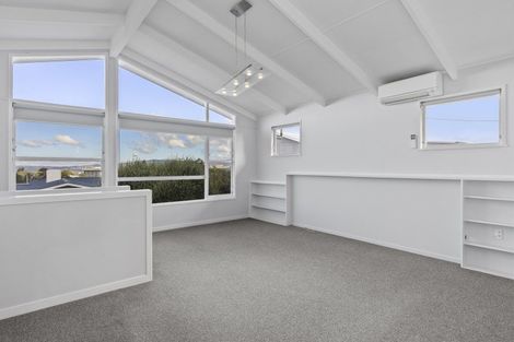 Photo of property in 23 Taupo View Road, Taupo, 3330