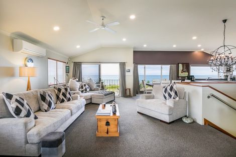 Photo of property in 245 Whirinaki Road, Eskdale, Napier, 4182