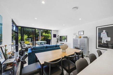 Photo of property in 19 Picton Avenue, Newtown, Wellington, 6021