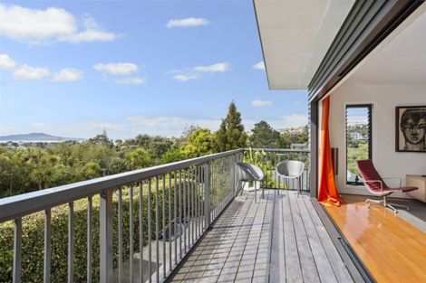 Photo of property in 26 Peter Terrace, Castor Bay, Auckland, 0620