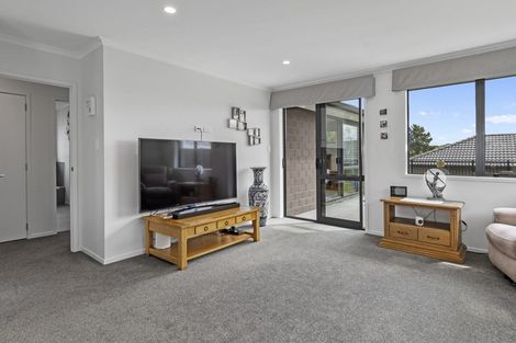 Photo of property in 53 Sentinel Avenue, Omokoroa, 3114