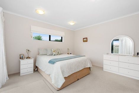 Photo of property in 12 Buckingham Place, Rototuna North, Hamilton, 3210