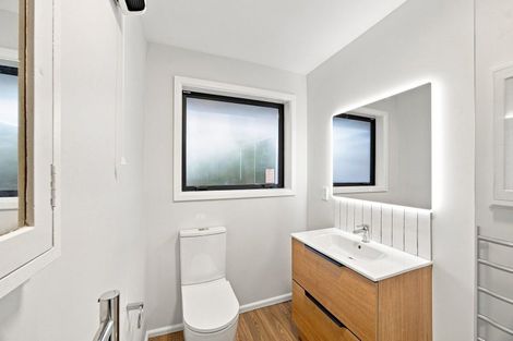 Photo of property in 39 Hills Road, Edgeware, Christchurch, 8013