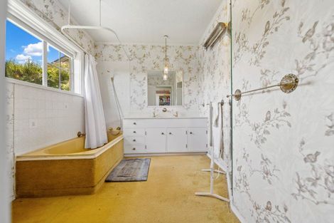 Photo of property in 1/10 Te Hepera Street, Waipahihi, Taupo, 3330