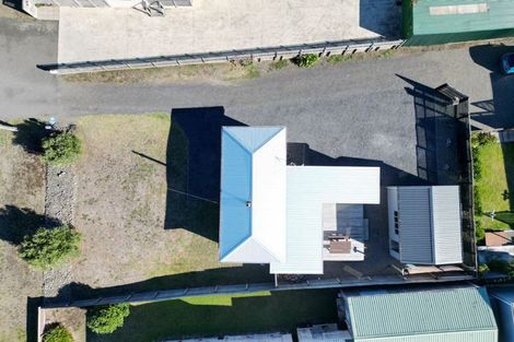 Photo of property in 15 Roore Street, Foxton Beach, Foxton, 4815