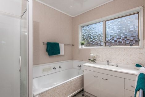 Photo of property in 8 John Sims Drive, Broadmeadows, Wellington, 6035