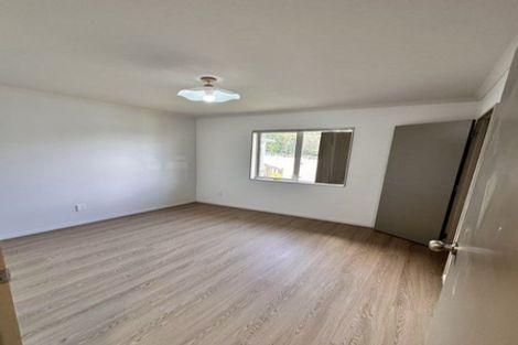 Photo of property in 41a Lynwood Road, New Lynn, Auckland, 0600